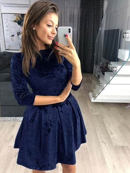 Stílusos női bársonyruha öt színben