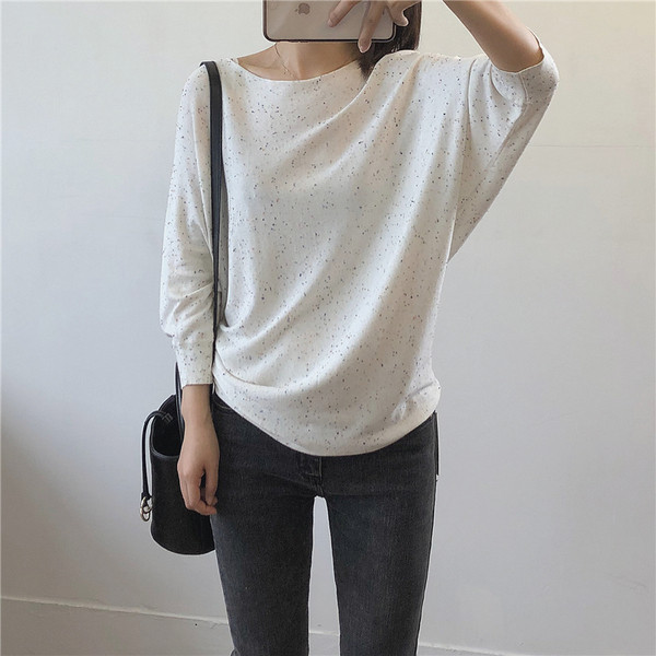 Modern női blúz fehér színben