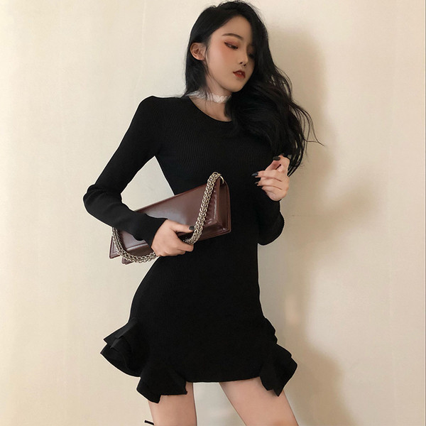 Stílusos női ruha O-nyakú fekete és piros színben