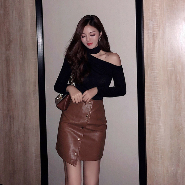 Γυναικεία μπλούζα σε μαύρο χρώμα