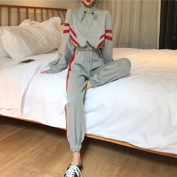 Női sport szett szürke színben