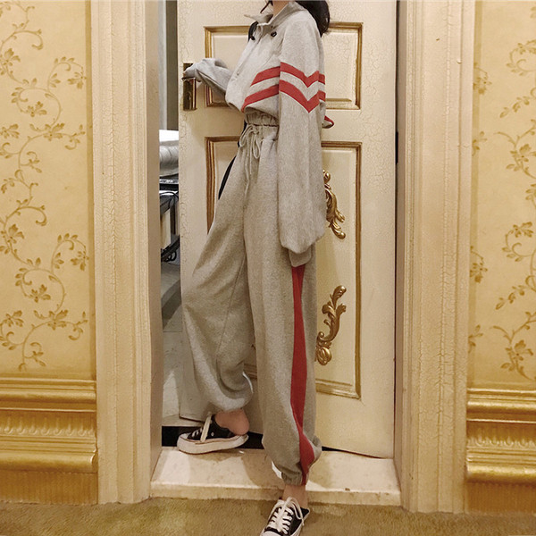 Női sport szett szürke színben