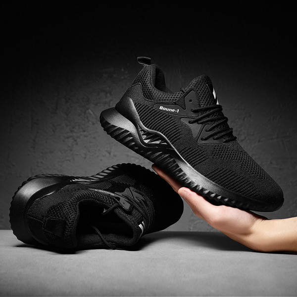 Model nou de adidași pentru bărbați respirabili în patru culori