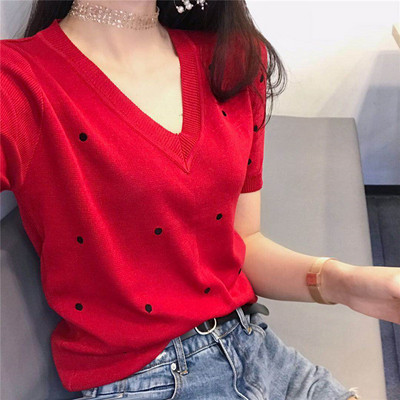 Egyszerű női pöttyös póló fehér és piros színben