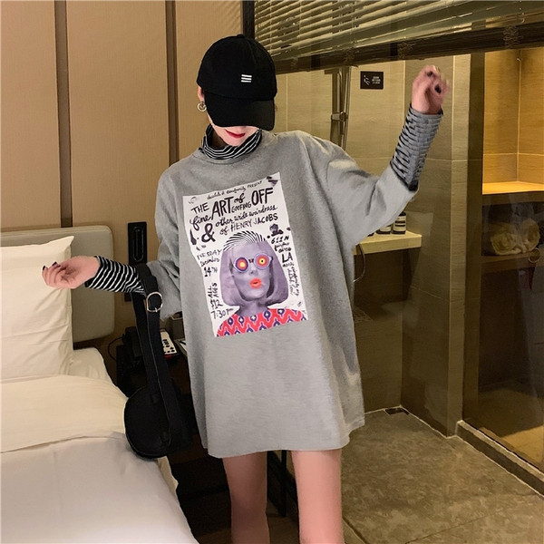 Modern női póló rátéttel, két színben