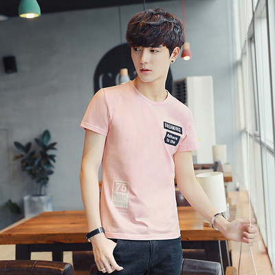 Aktuális férfi póló feliratokkal és O-alakú gallérral több színben