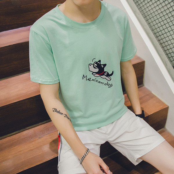 Férfi póló, rövid ujjú, négy színben nyomott mintával