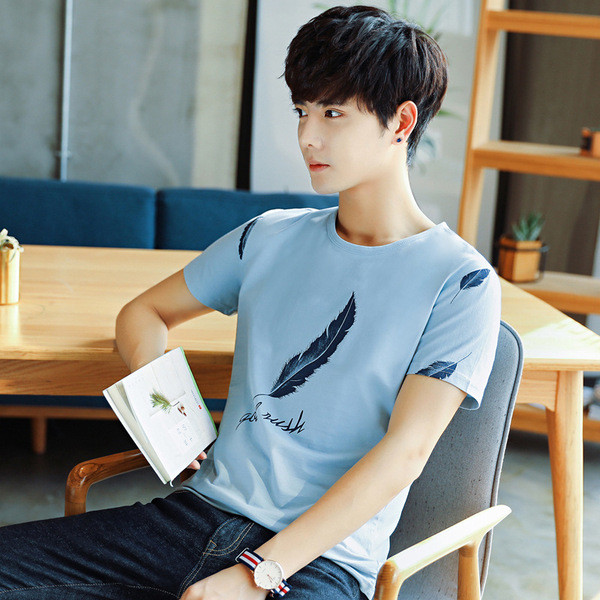 Modern férfi póló hat színben rátéttel