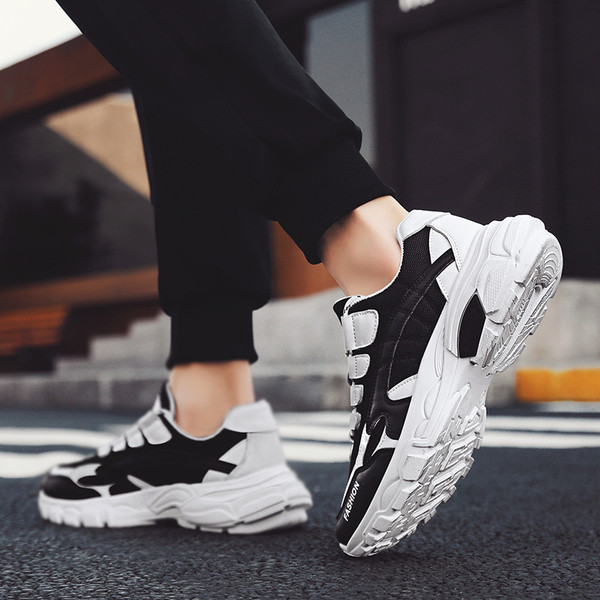 Új sport- és alkalmi tornacipők három színben