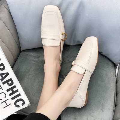 Eko bőrből készült stílusos női cipő két színben