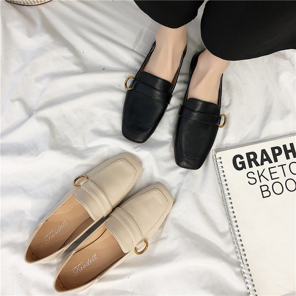 Eko bőrből készült stílusos női cipő két színben