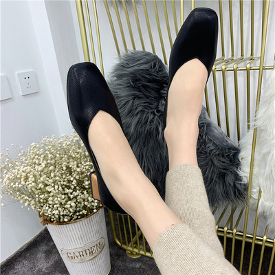 Stílusos női cipő három színben