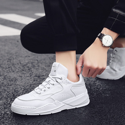 Sima férfi tornacipő modell fehér, barna és fekete színben