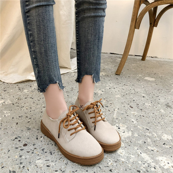 Alkalmi divatos női cipő három színben