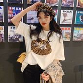 Modern női póló állati elemekkel három színben