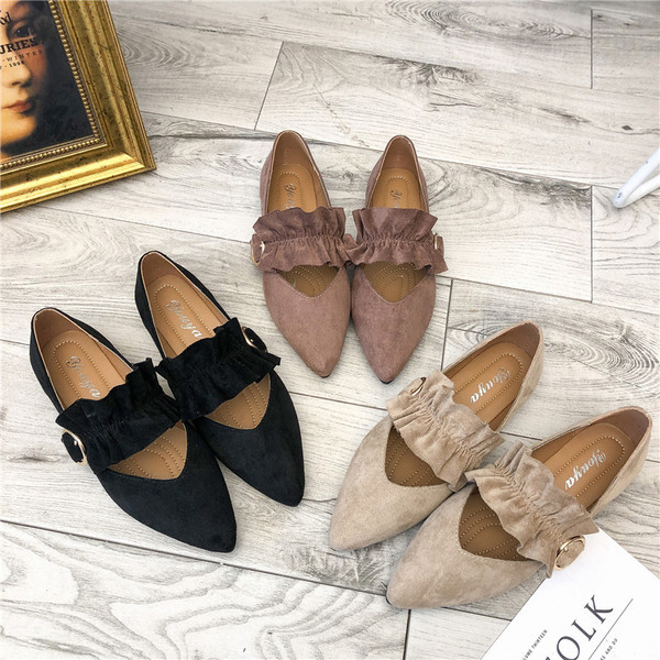 Tavaszi női cipő három színben hegyes modellben