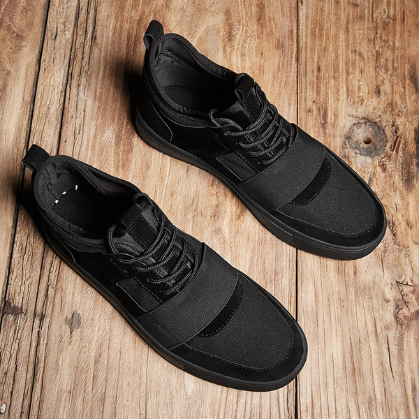 Új alkalmi férfi tornacipő sima modell három színben