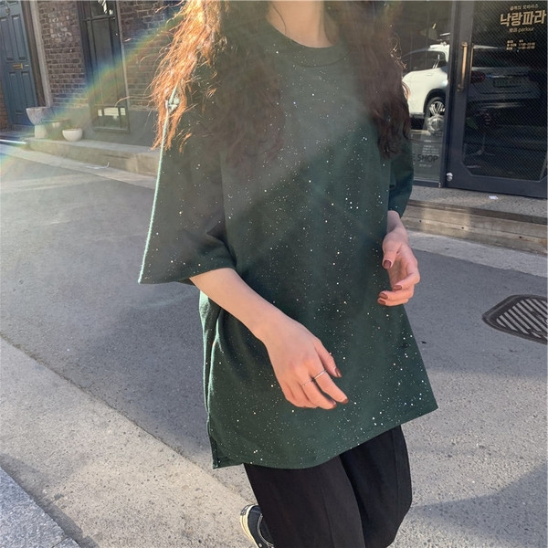 Modern női póló pöttyökkel több színben