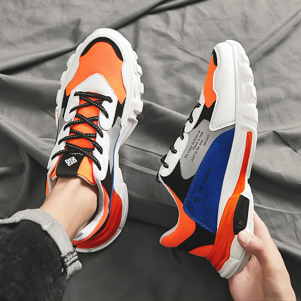 Új kényelmes férfi tornacipő több színben felirattal