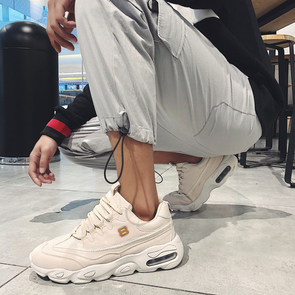 Magas talpú, alkalmi férfi tornacipő három színben