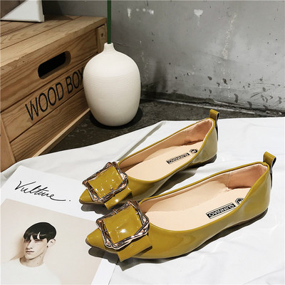 Női alkalmi cipő csatos díszítéssel négy színben