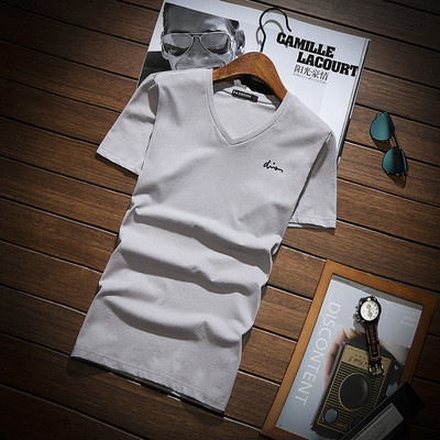 Alkalmi férfi póló V-nyakkal, három színben