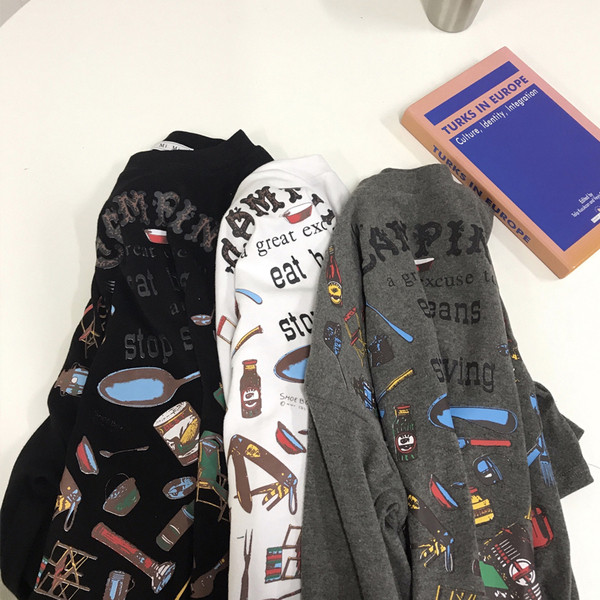 Alkalmi női póló applikációkkal