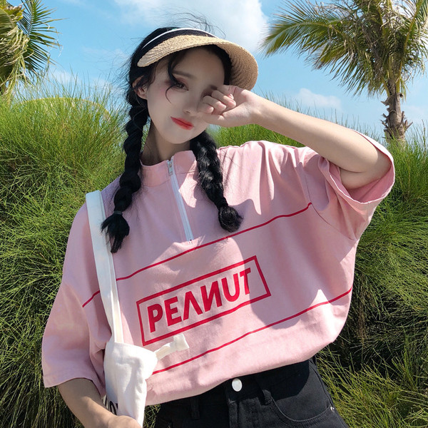 Női alkalmi póló cipzárral és felirattal