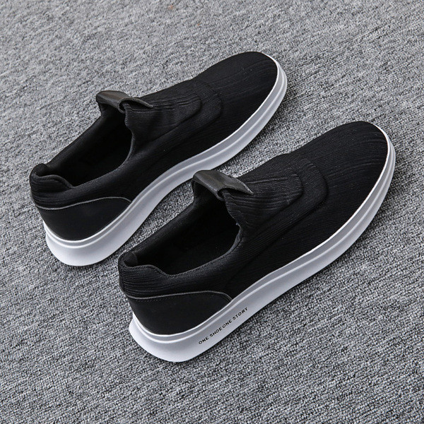 Új, fűző nélküli férfi tornacipő szürke, fekete és fehér színben