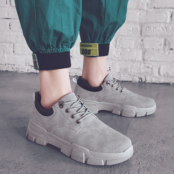 Új férfi alkalmi cipő szürke és krém színben, fűzővel