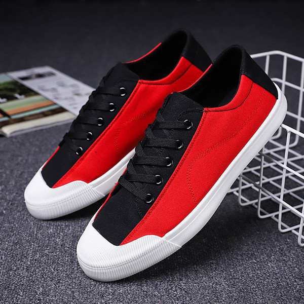 Modern férfi tornacipő egyenes talppal és fűzővel, három színben