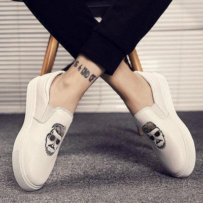 Modern férfi cipő két színben, rátéttel