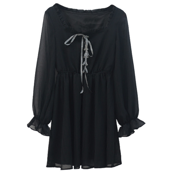 Alkalmi ruha terhes nőknek fekete nyakkendővel