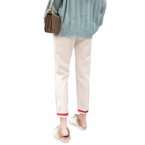 Ежедневен панталон за бременни жени в черен и бял цвят