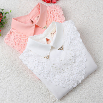 Модерна детска блуза с дантела в бял и розов цвят