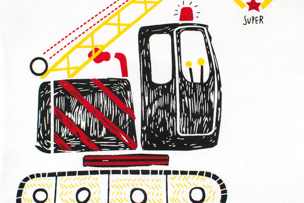 Napi gyerek póló fiúknak fehér színben, színes rátéttel