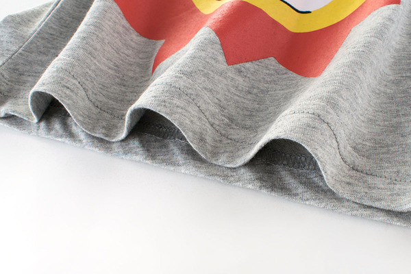 Gyerek póló fiúknak rövid ujjal és rátéttel - két modell