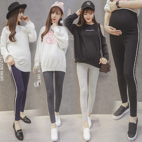 Modern leggings kismamáknak több színben oldalsó szegéllyel