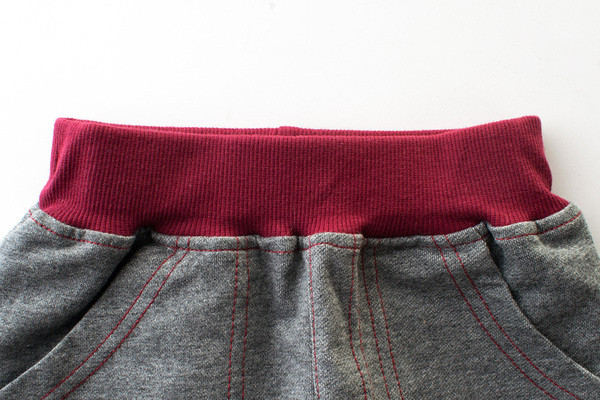 Lezser zsebes gyereknadrág fiúknak két színben