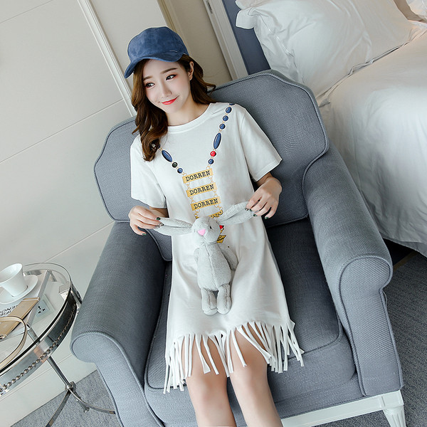 Rochie moderna pentru gravide cu aplicatie si franjuri in alb si negru