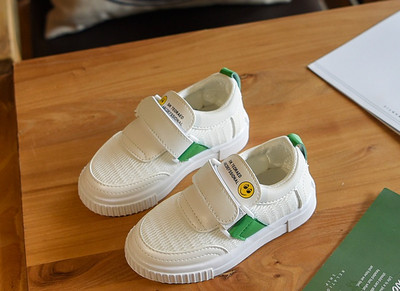 Casual παιδικά παπούτσια σε λευκό χρώμα  με βελκρό