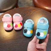 Бебешки обувки в син и розов цвят от еко кожа