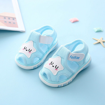 Бебешки сандали с 3D декорация и лепенка в три цвята