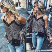 Модерен дамски потник с дантела в леопардов десен в два цвята