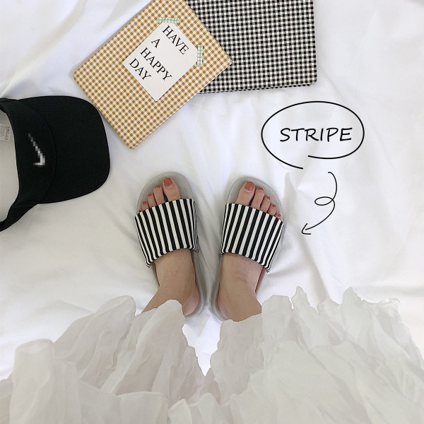 Ежедневни дамски раирани чехли в два модела