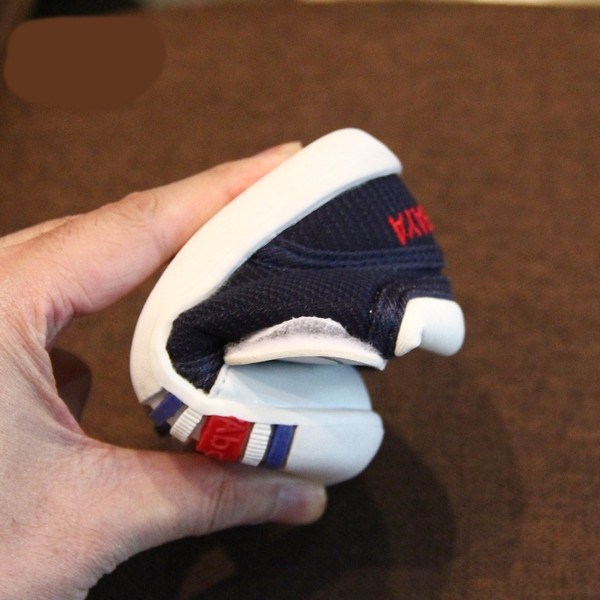 Бебешки обувки с три лепенки в три цвята