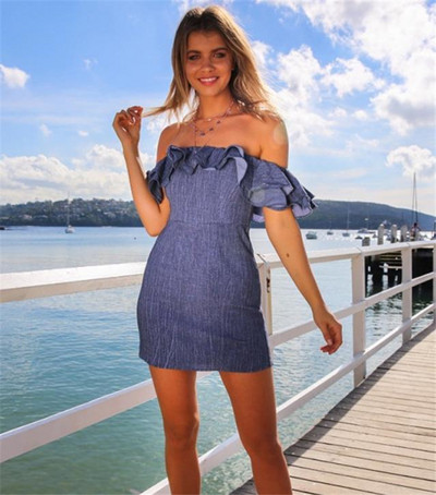 Rochie modernă de damă din denim cu voaluri albastre