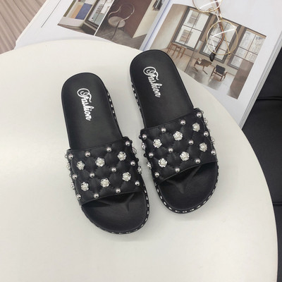 Дамски модерни чехли с декорация в няколко цвята