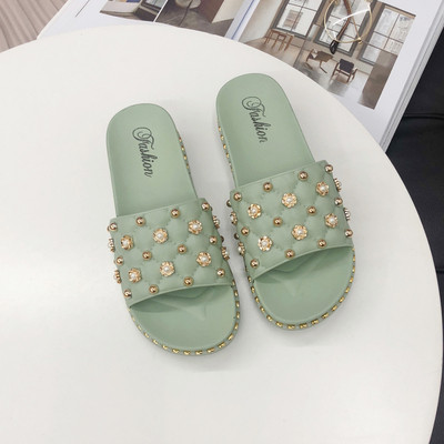 Дамски модерни чехли с декорация в няколко цвята