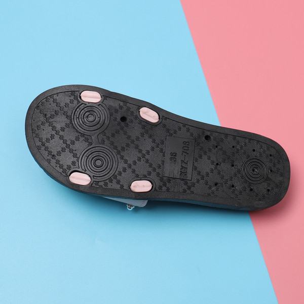 Модерни дамски чехли в три цвята с камъни